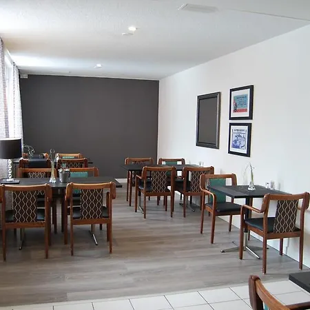 Hotel Hirvi