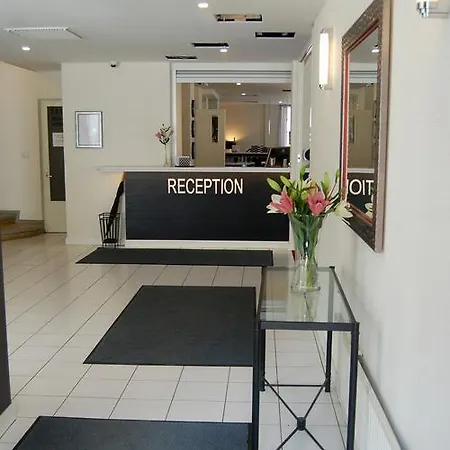Otel Hirvi 3*